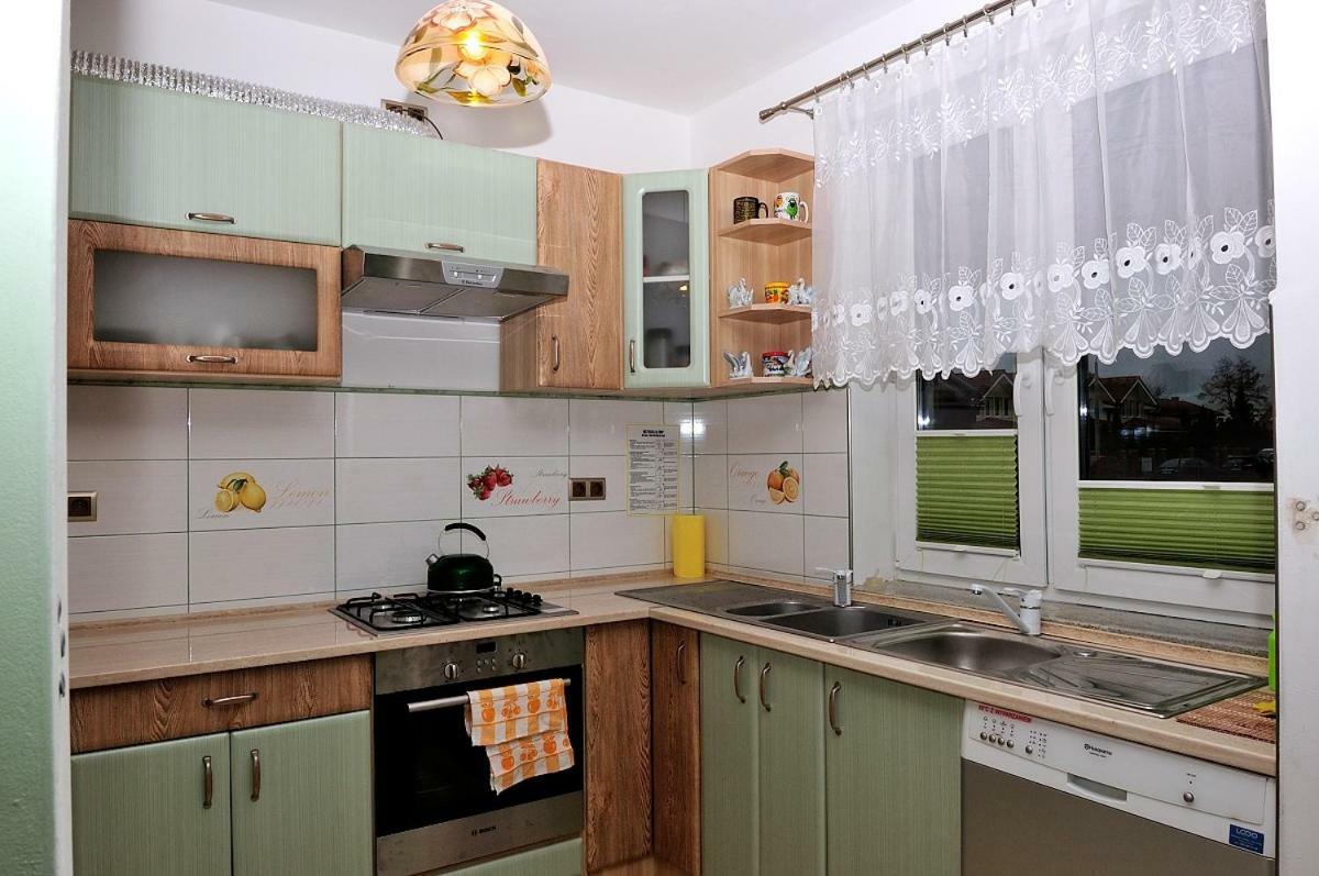 Banana Apartment Торунь Экстерьер фото