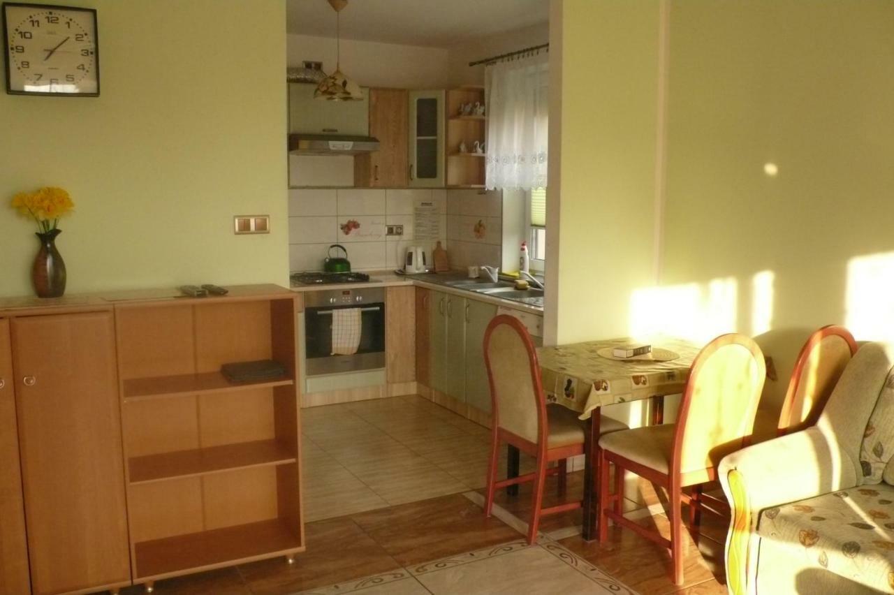 Banana Apartment Торунь Экстерьер фото